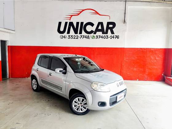 FIAT UNO 1.0 EVO VIVACE 8V FLEX 4P MANUAL FIAT UNO 1.0 EVO VIVACE 8V FLEX 4P MANUAL